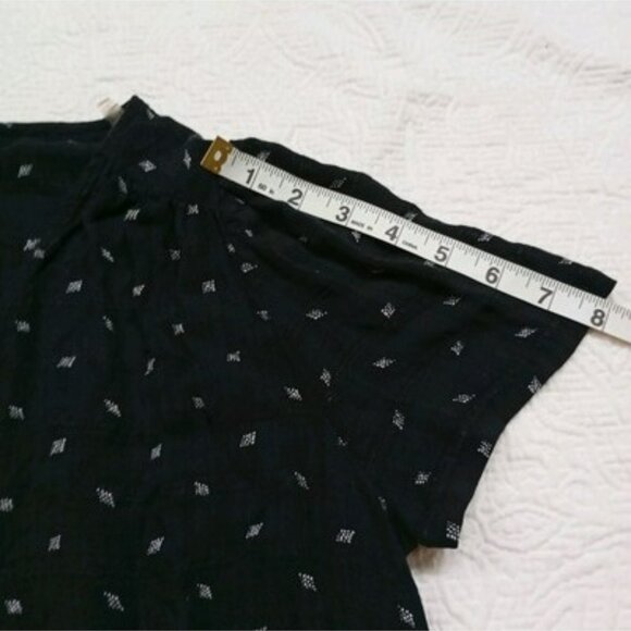 Universal Thread Womens Black Wrap Top With Tie Detail Size M - Picture 9 of 12